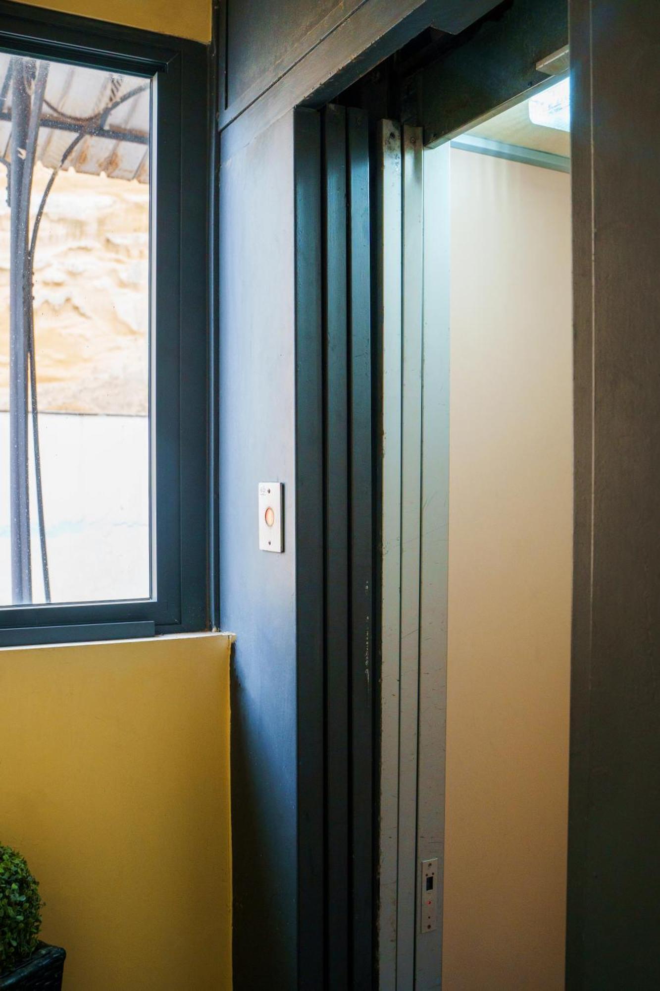 Apartmán Chiatamone Relais Neapol Exteriér fotografie
